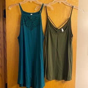 2 Tank Tops